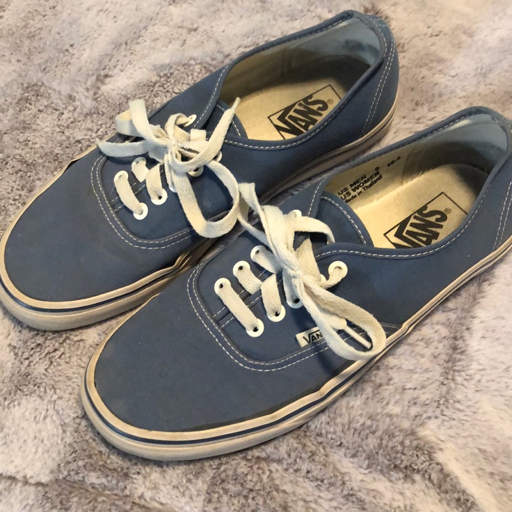 Light blue vans size 10 1/2🌻